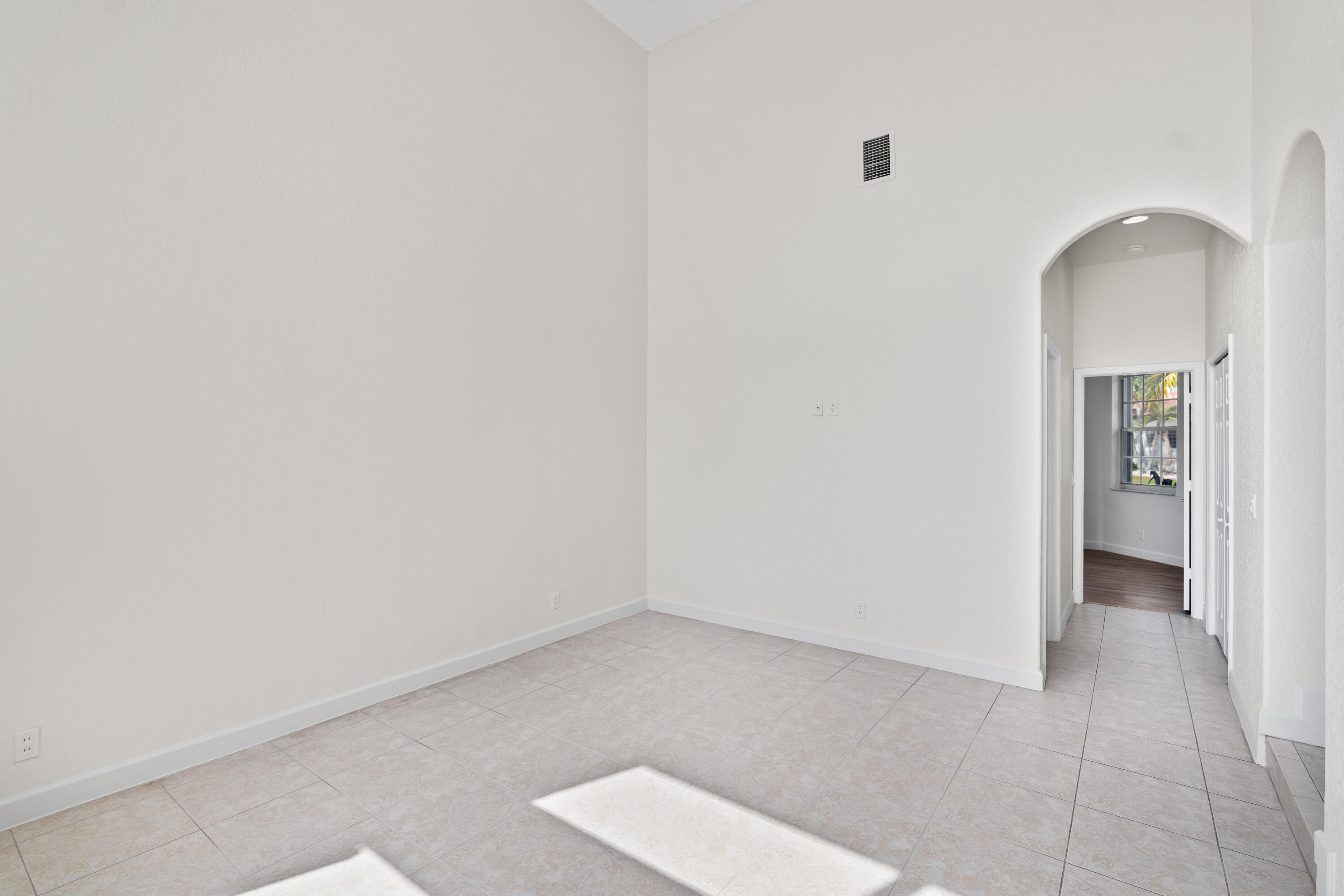 SUNSET LAKES PLAT ONE - Residential