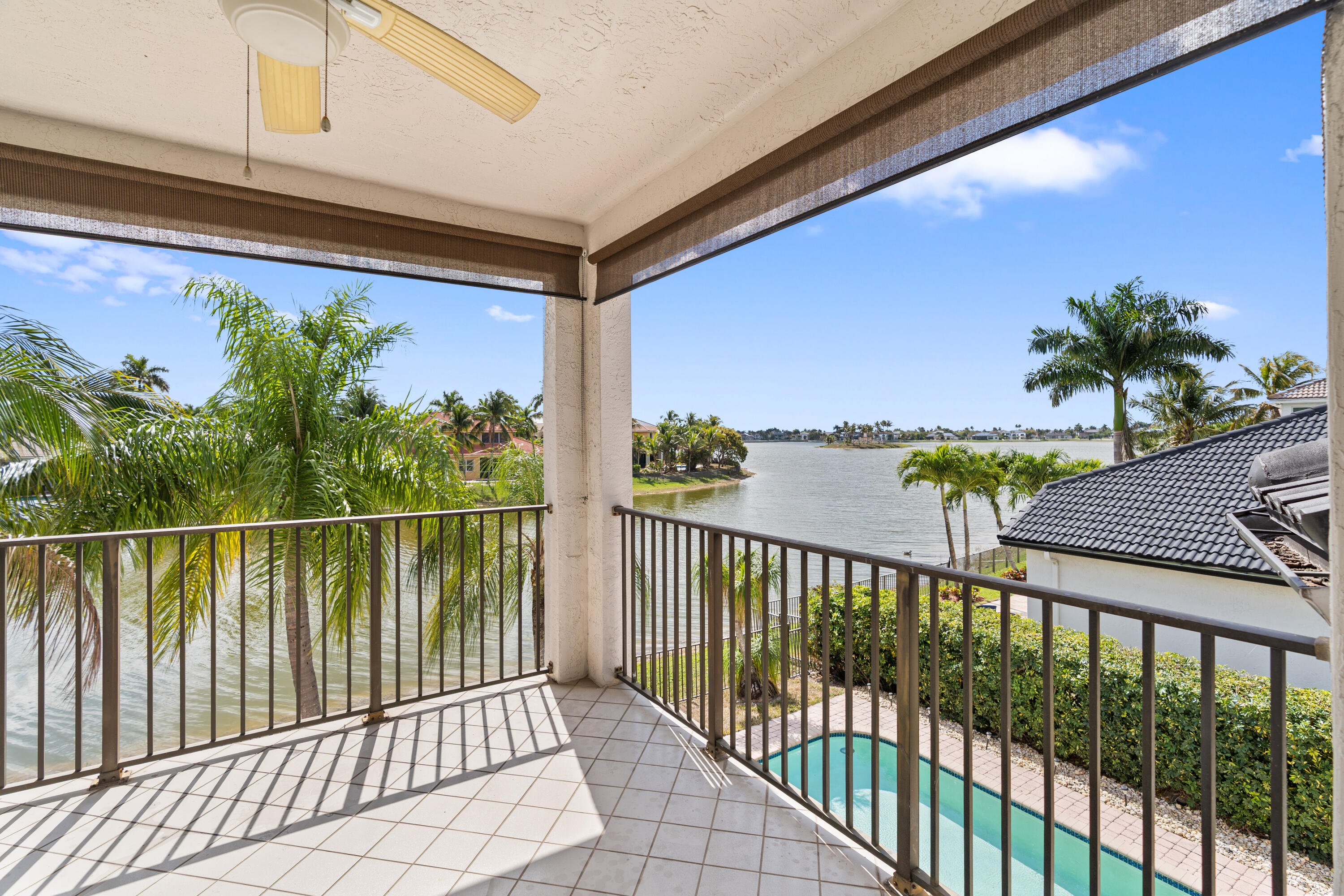 SUNSET LAKES PLAT ONE - Residential