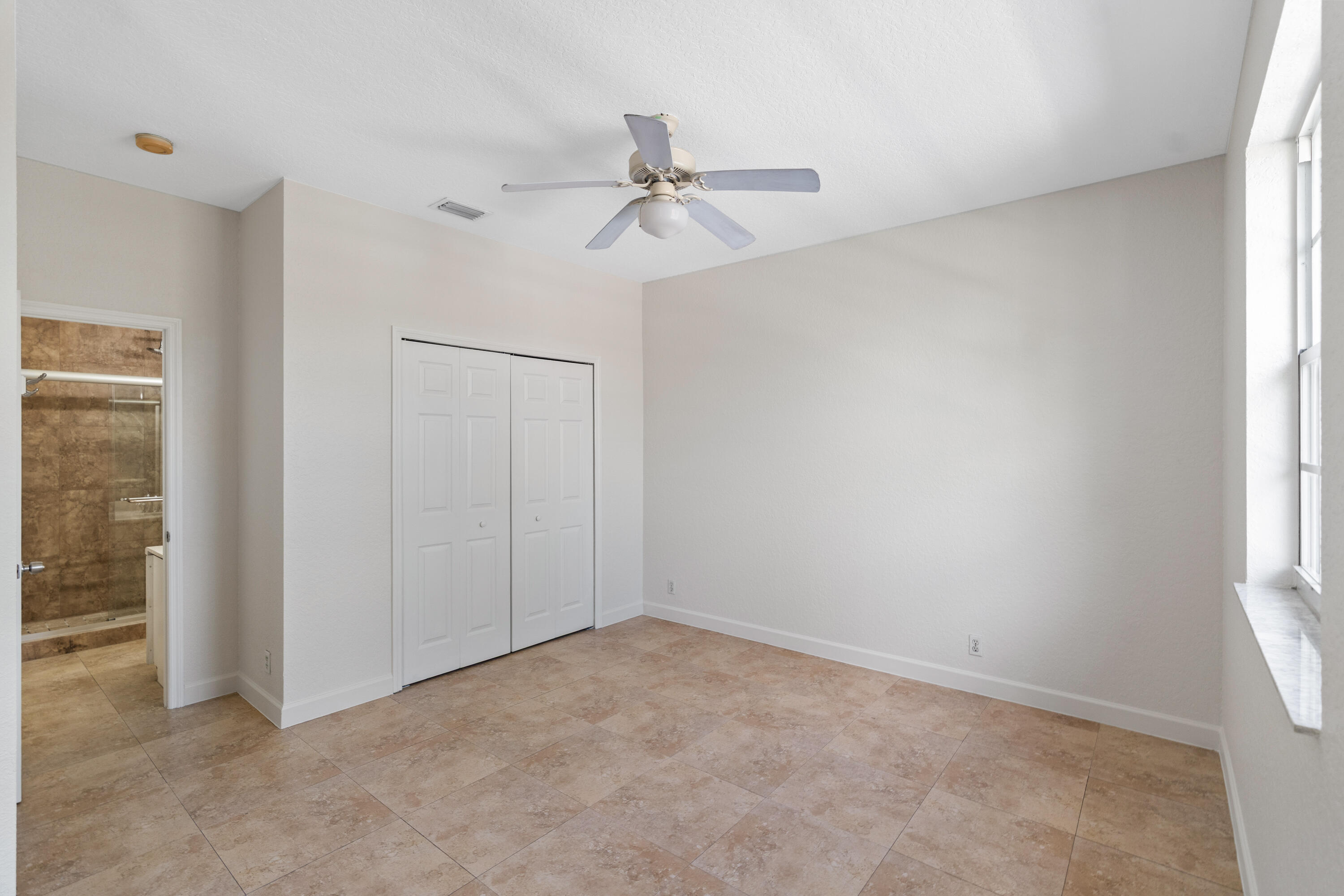 SUNSET LAKES PLAT ONE - Residential