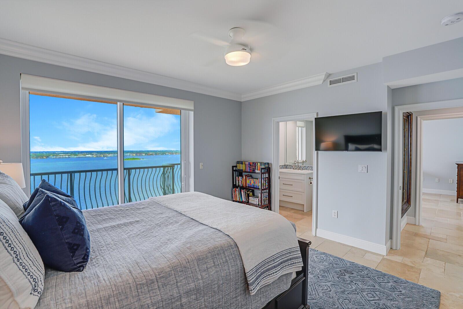 Via Delfino - Residential