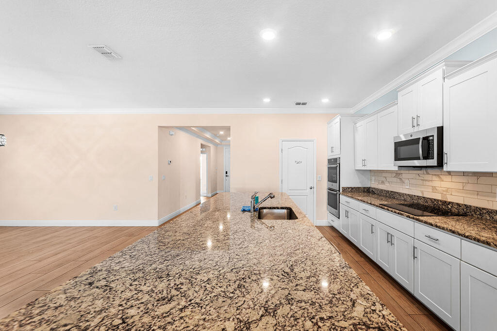 PORT ST LUCIE SECTION 47 - Residential