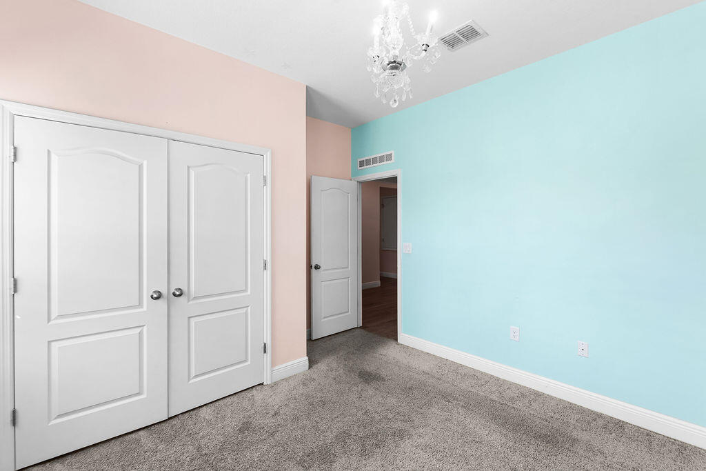 PORT ST LUCIE SECTION 47 - Residential