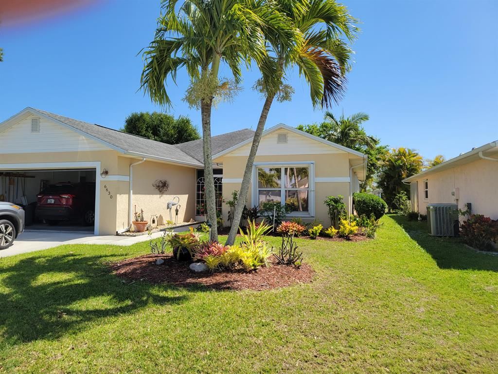 Photo of 6630 Gaviota, Fort Pierce, FL 34951 (MLS # R10787552)