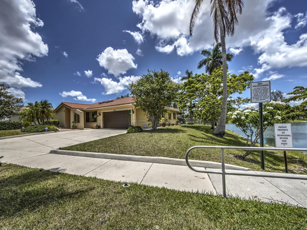 Photo of 7625 Sunflower Drive, Margate, FL 33063 (MLS # B26009371)