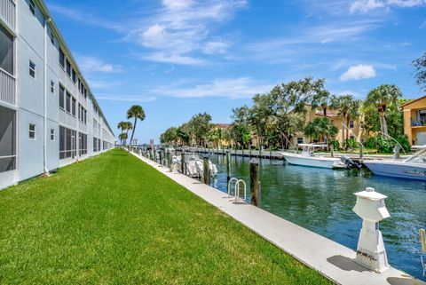 A home in North Palm Beach