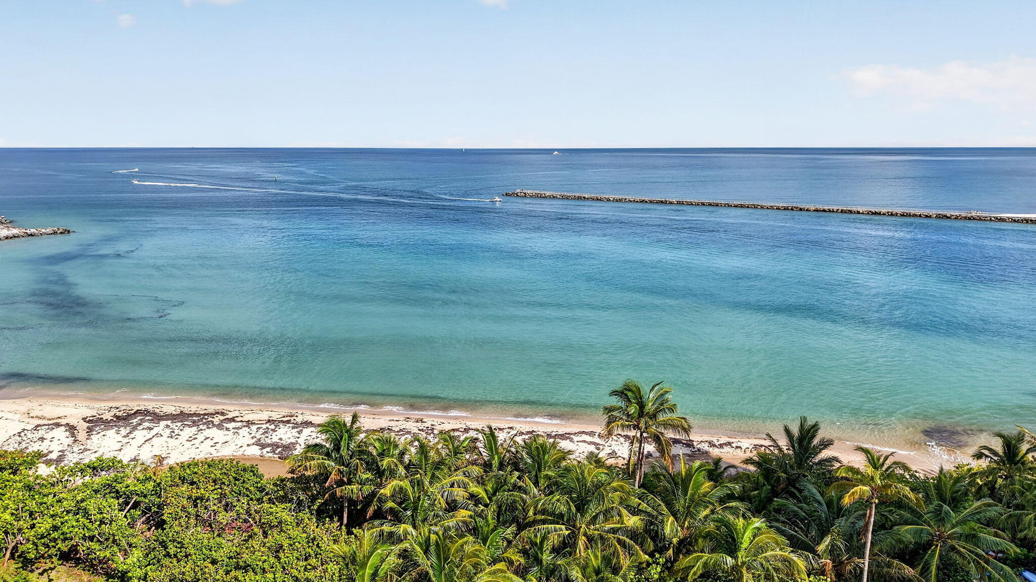 EVERGLADES HOUSE CONDO - Residential