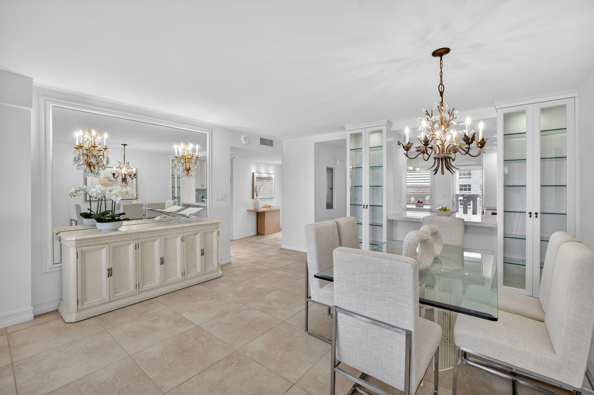 EVERGLADES HOUSE CONDO - Residential