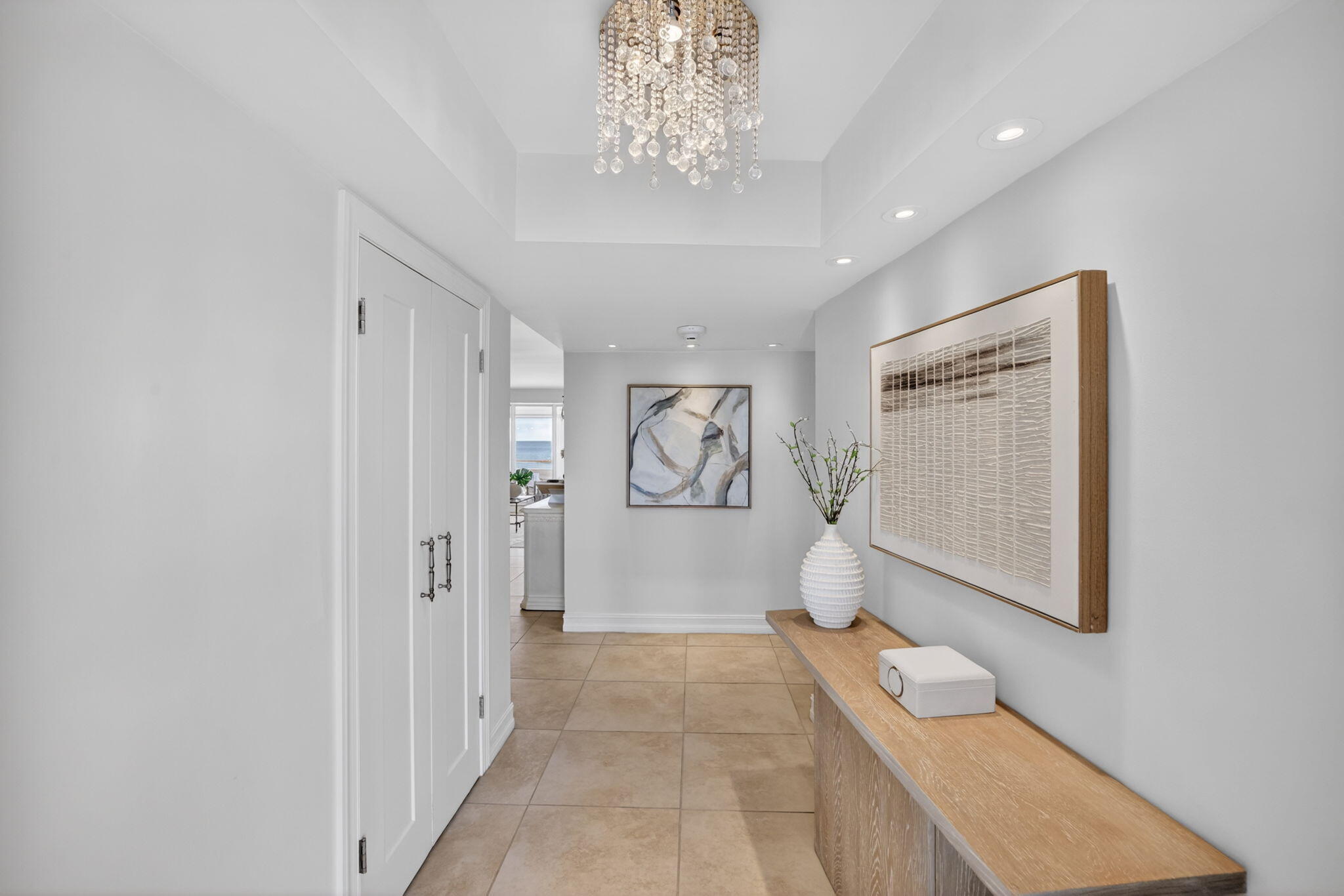 EVERGLADES HOUSE CONDO - Residential