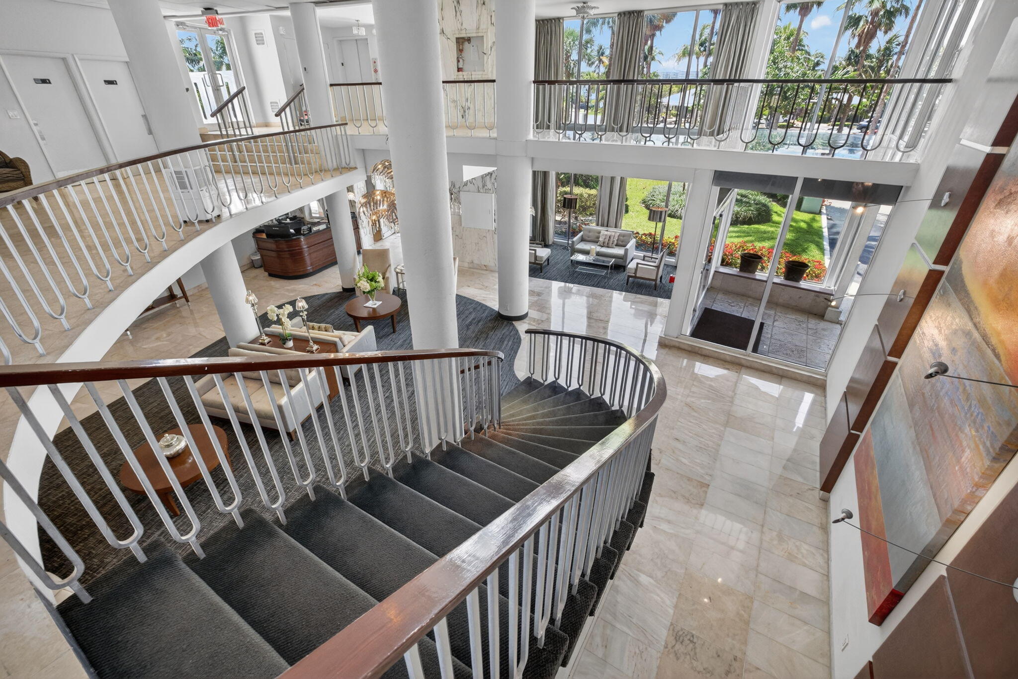 EVERGLADES HOUSE CONDO - Residential