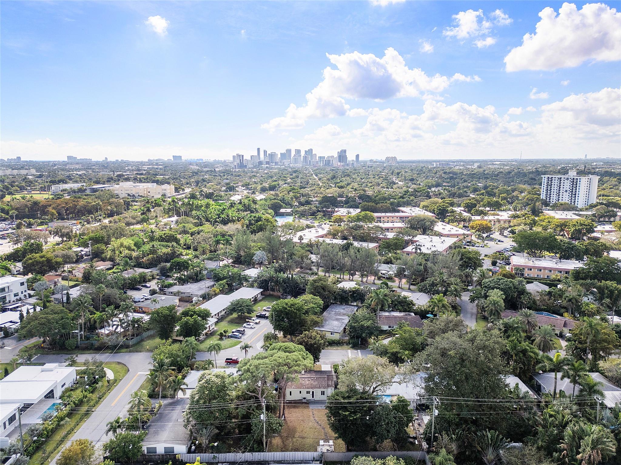 Petite - Residential