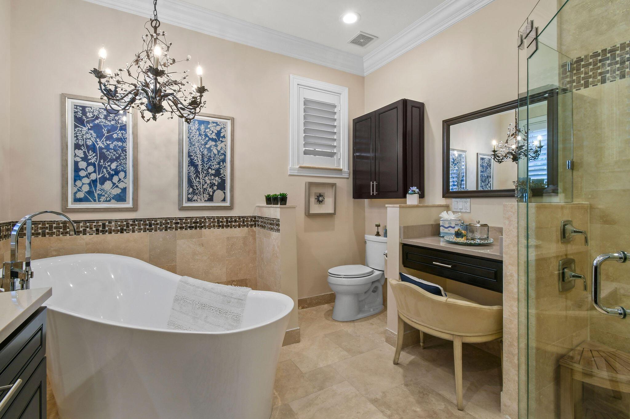 CANTERBURY PLACE - Residential