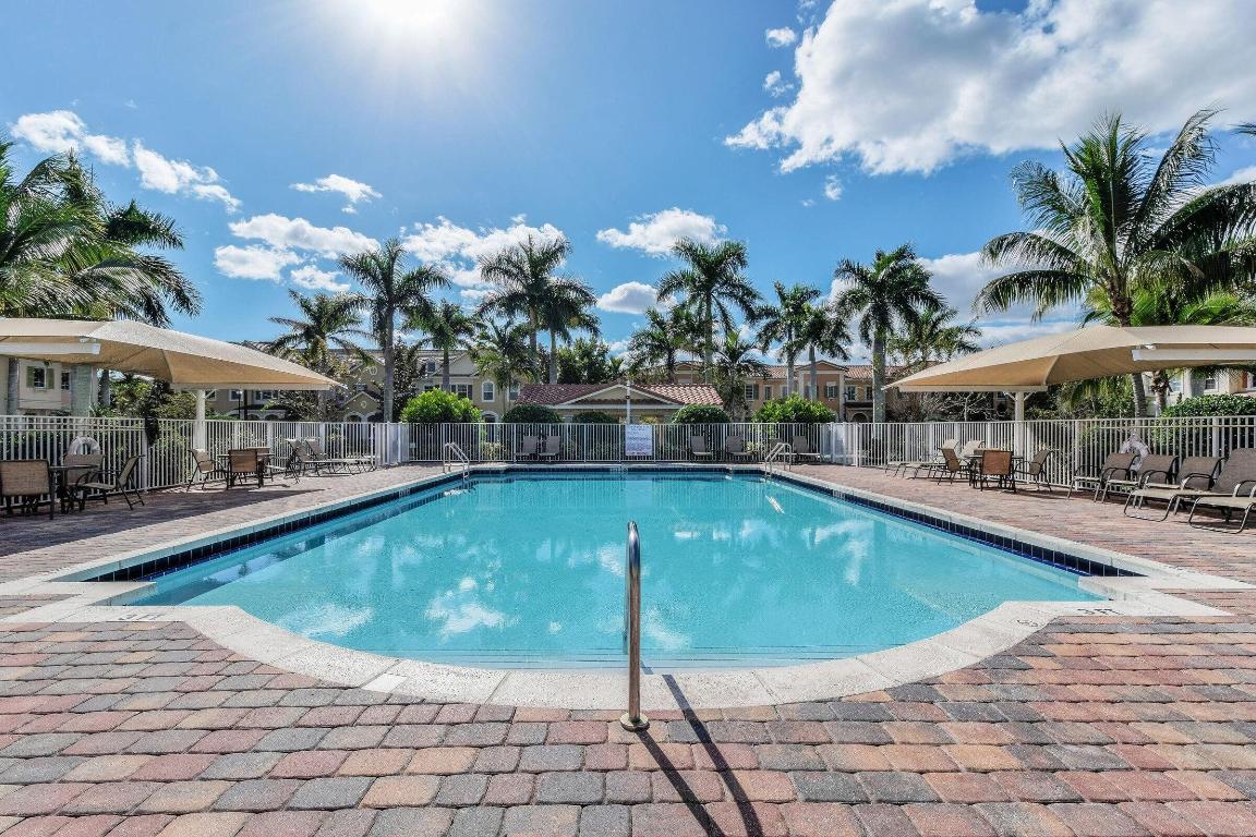 CANTERBURY PLACE - Residential