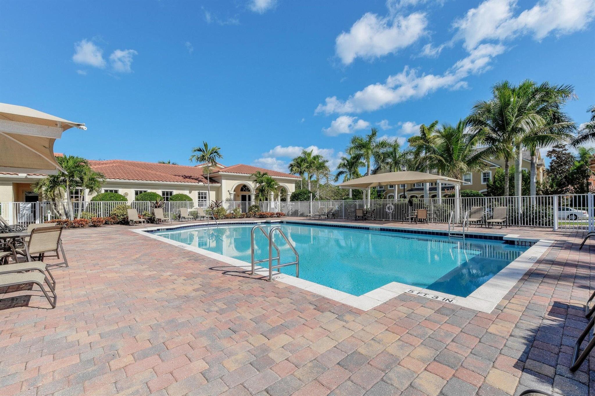 CANTERBURY PLACE - Residential