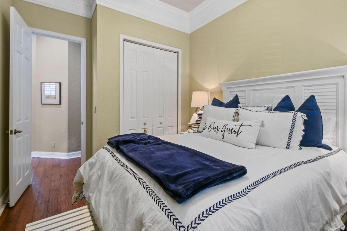 CANTERBURY PLACE - Residential