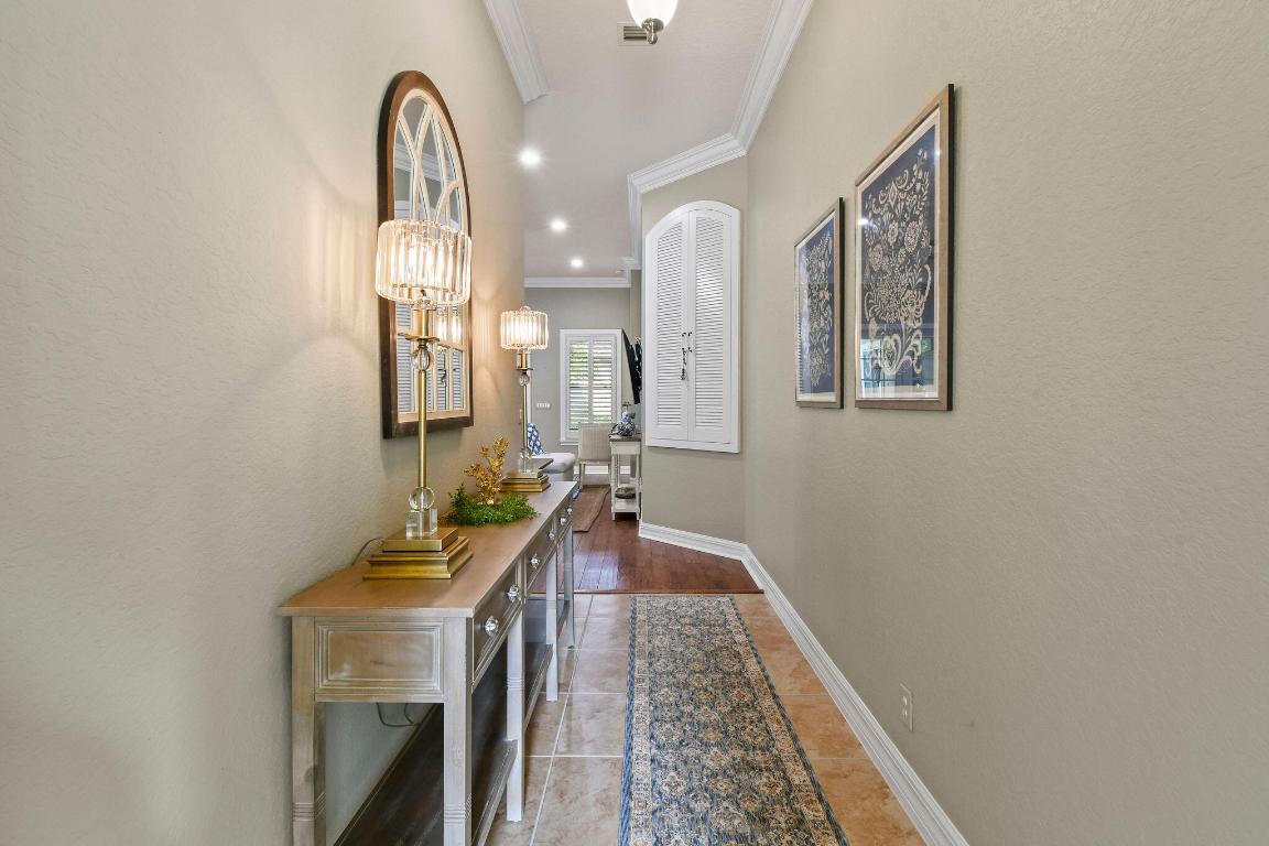 CANTERBURY PLACE - Residential