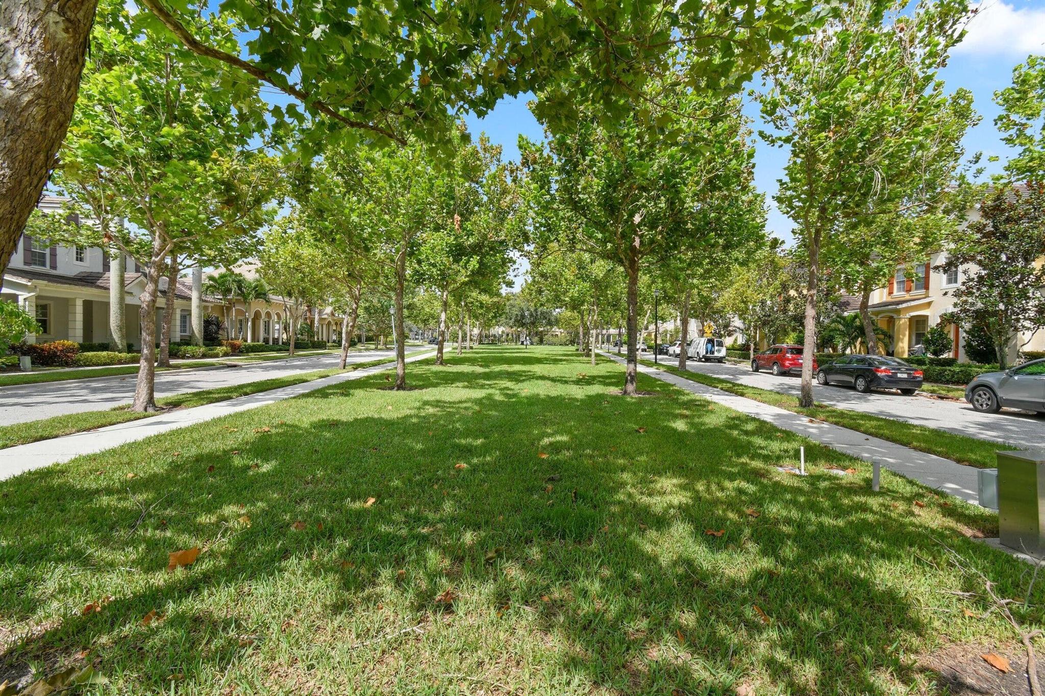 CANTERBURY PLACE - Residential