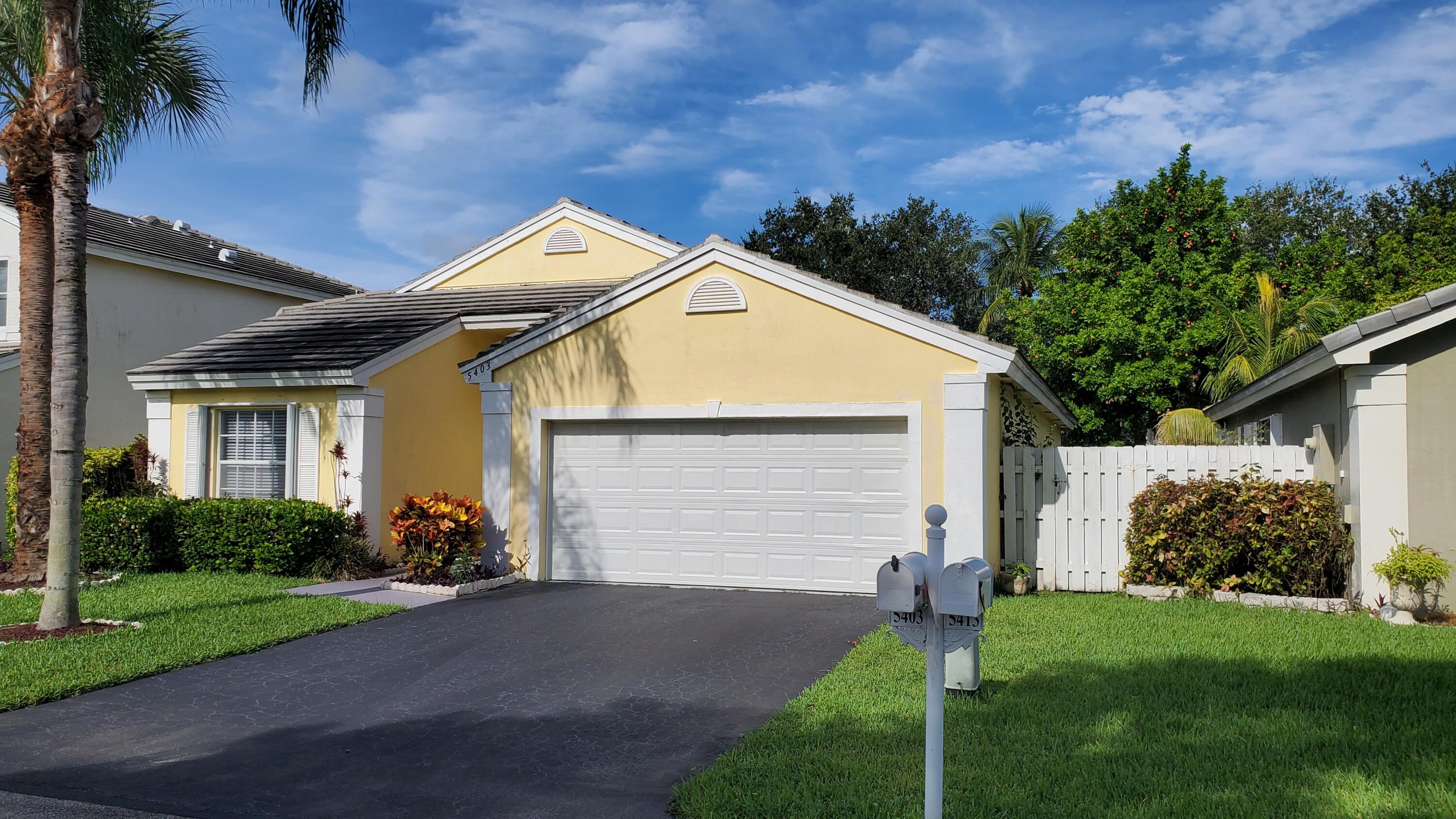 5403 NW 55th Terrace, Coconut Creek, FL, 33073/$539,000 2 5403 NW 55th Terrace