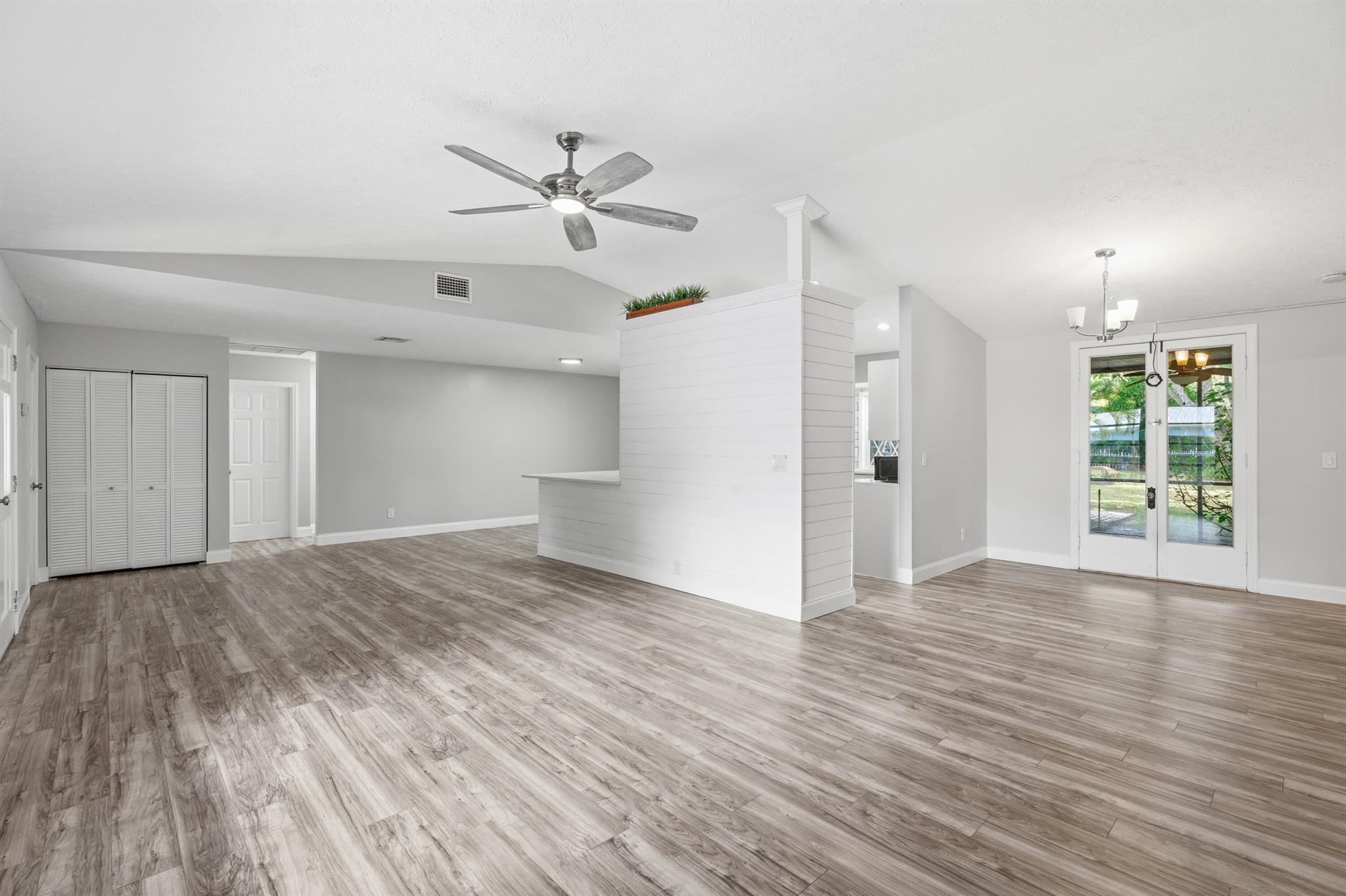 540 SW North Carolina Drive