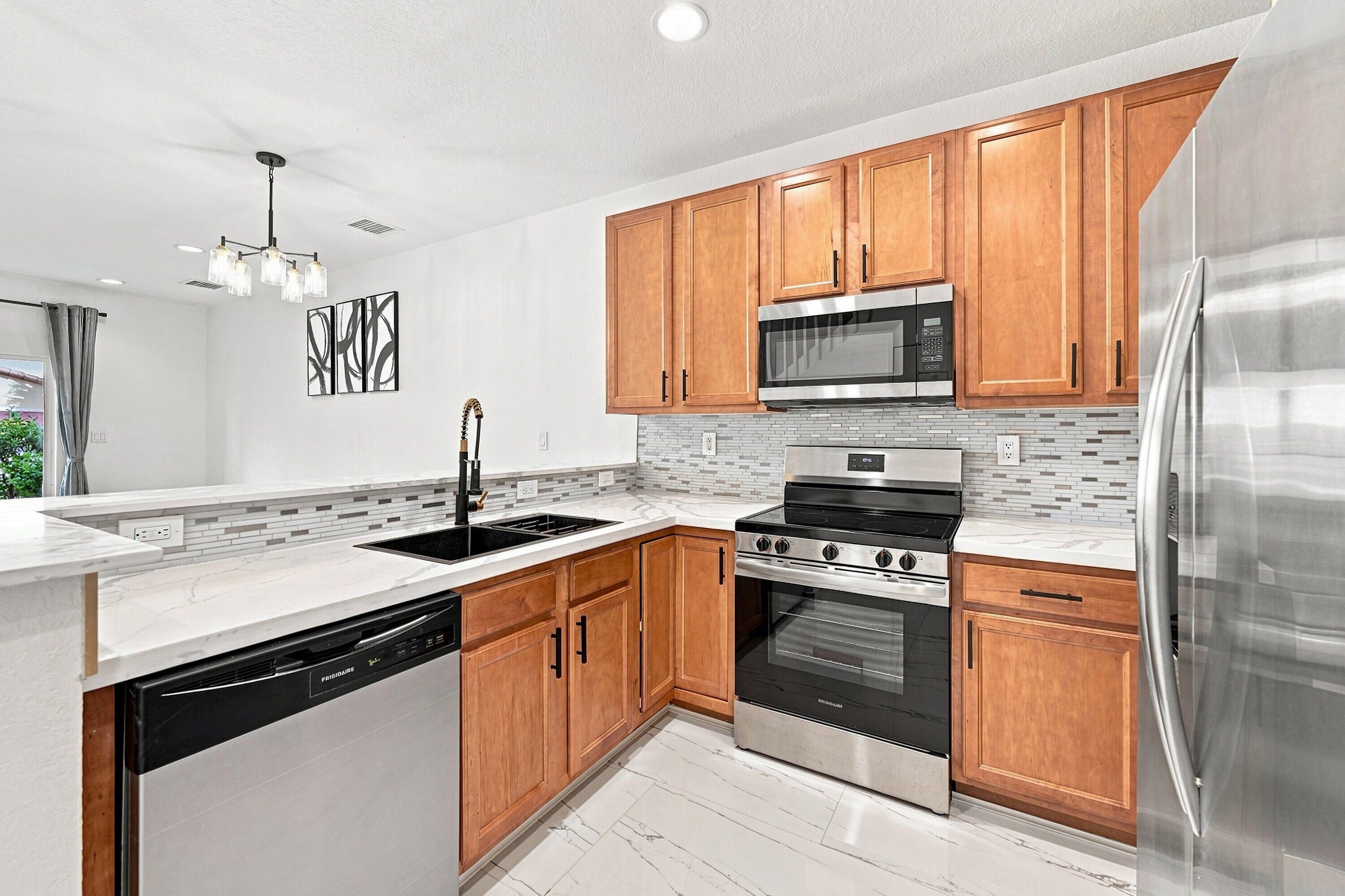 3105 NW 25TH Terrace