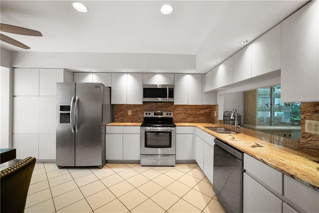 Candlewood - Residential