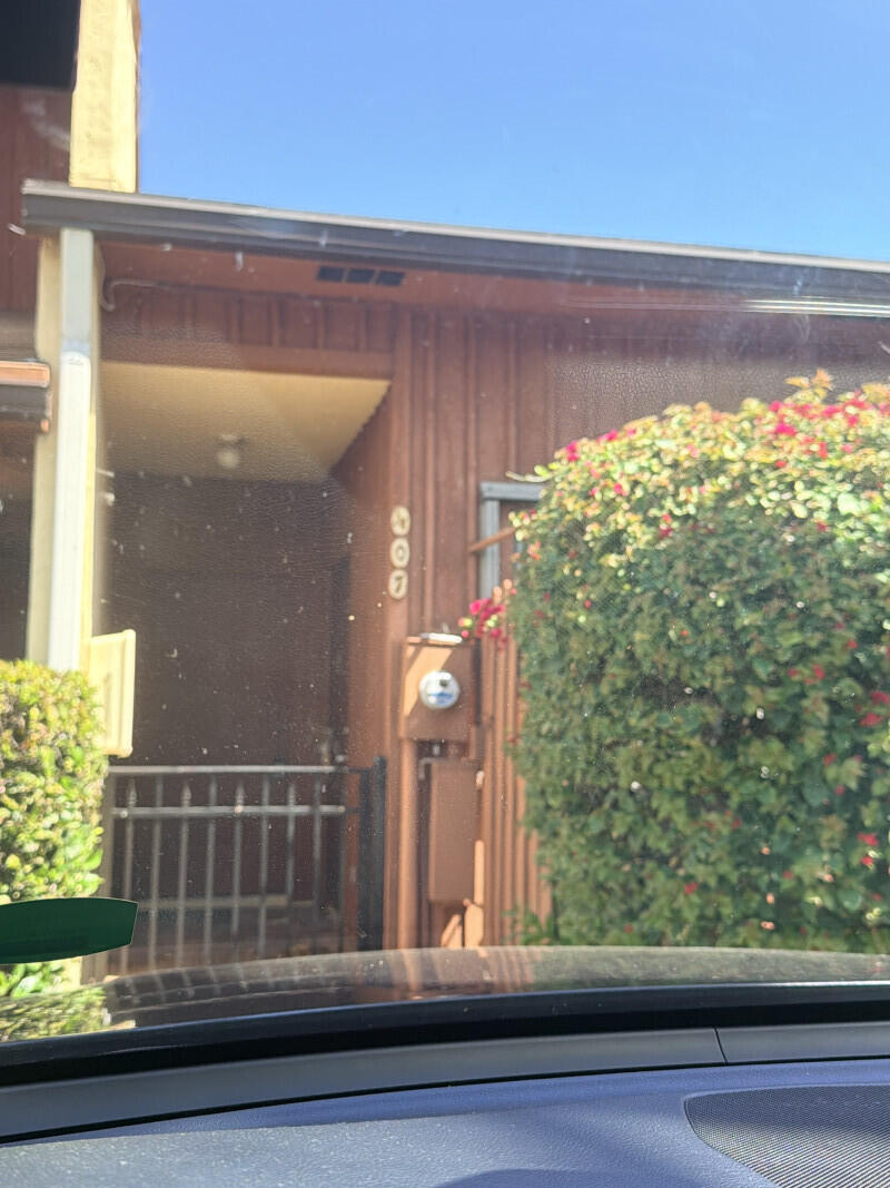 SANDPIPER BAY - Residential