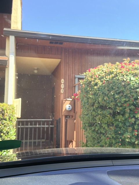 Photo of 407 SE 14th Street, Dania Beach, FL 33004 (MLS # B26000722)