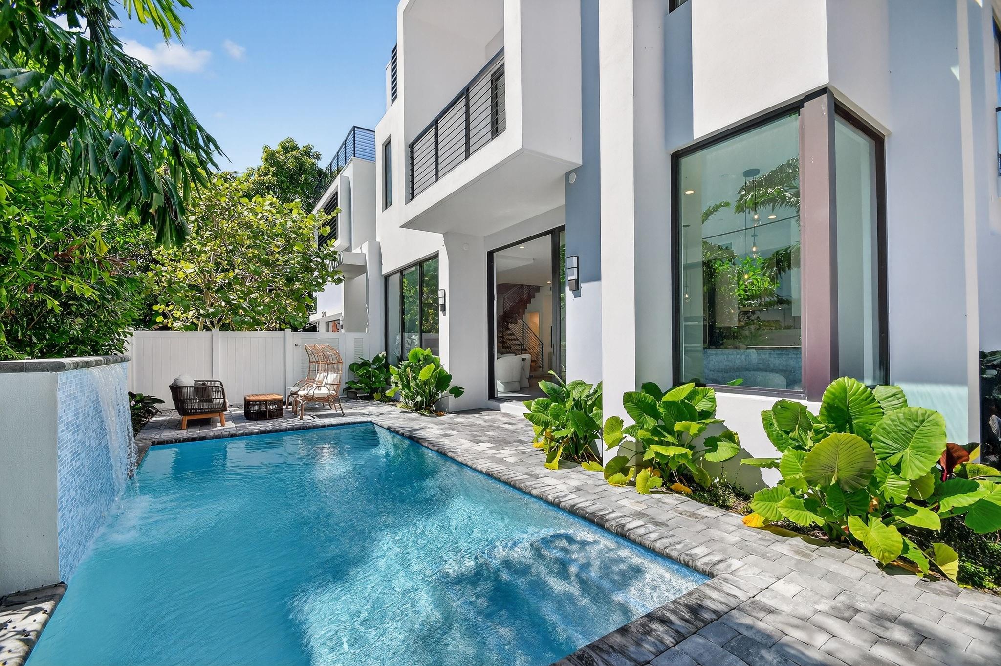 204 Osceola Park Lane