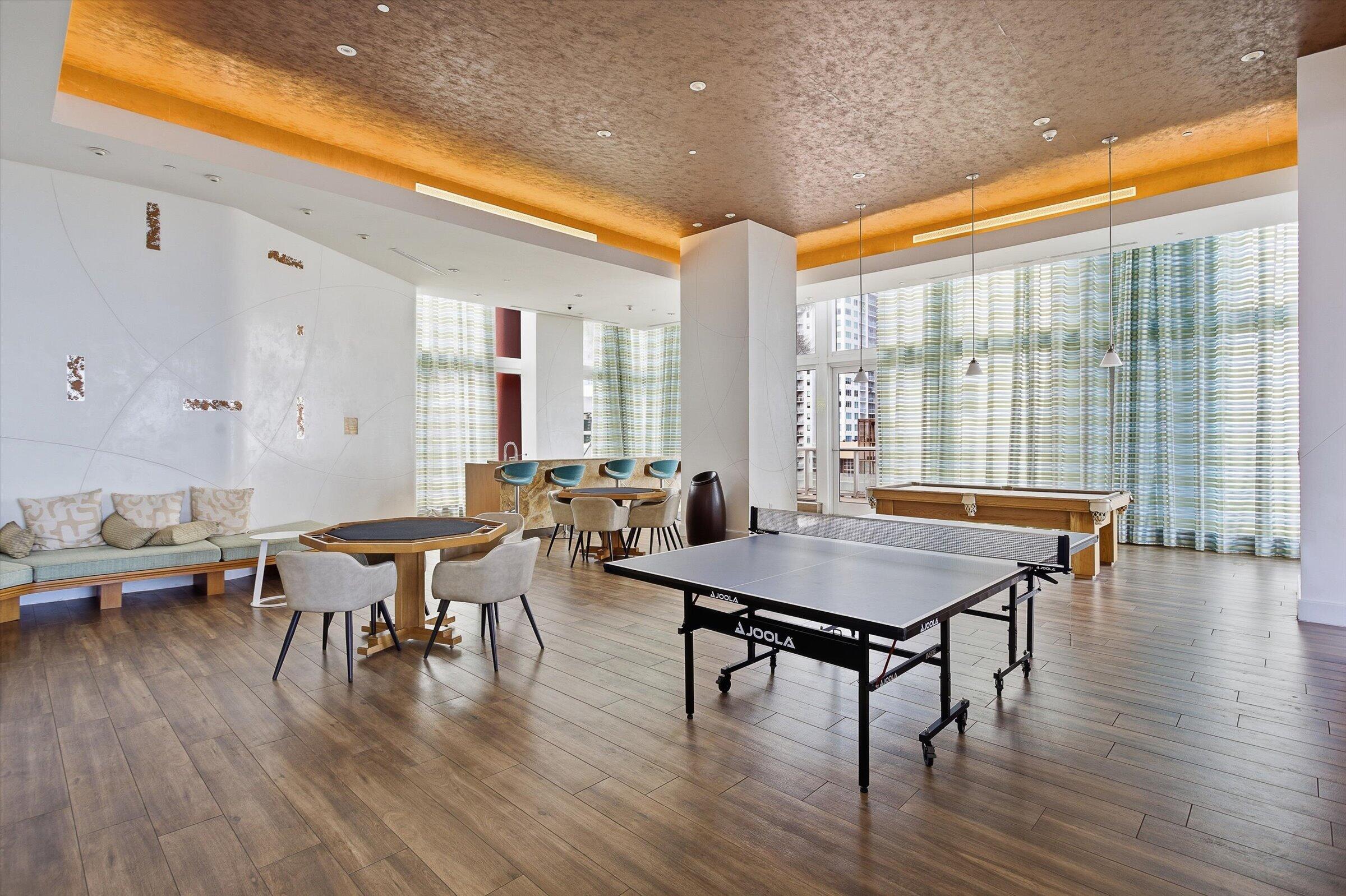 50 BISCAYNE CONDO - Residential