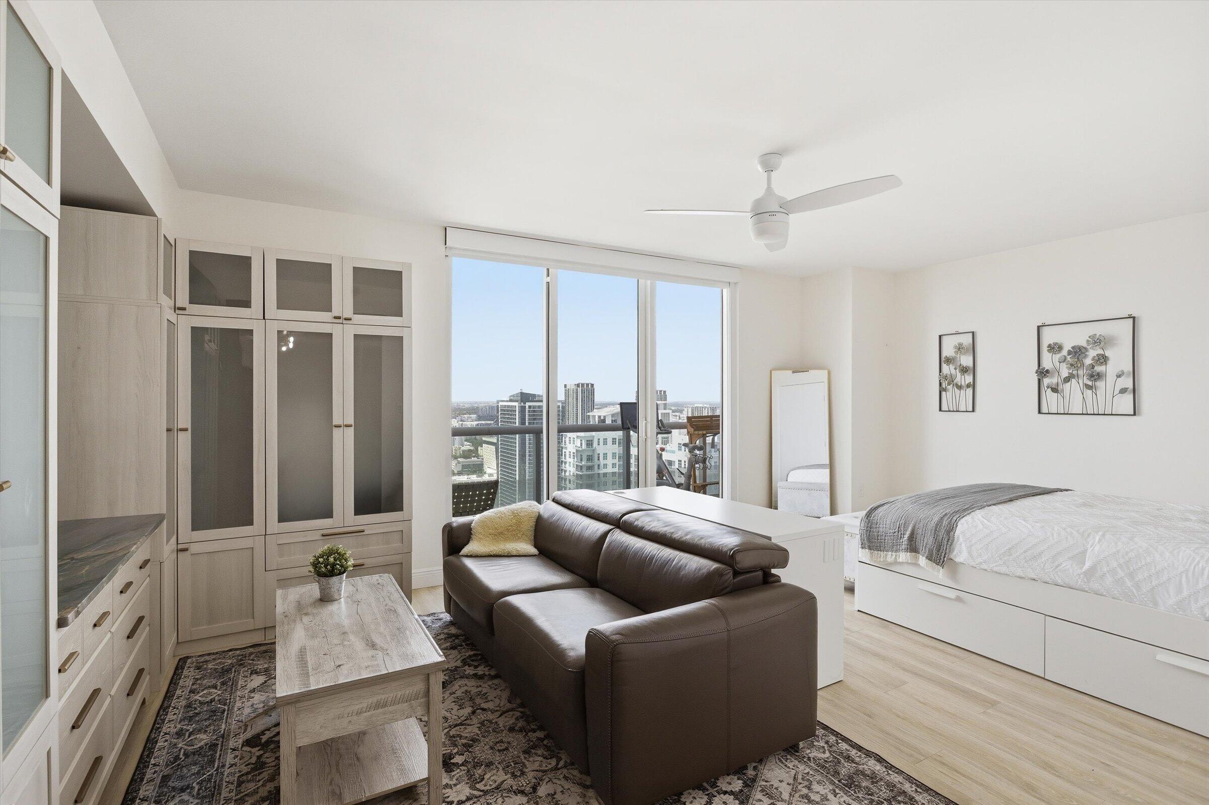 50 Biscayne Boulevard 4603