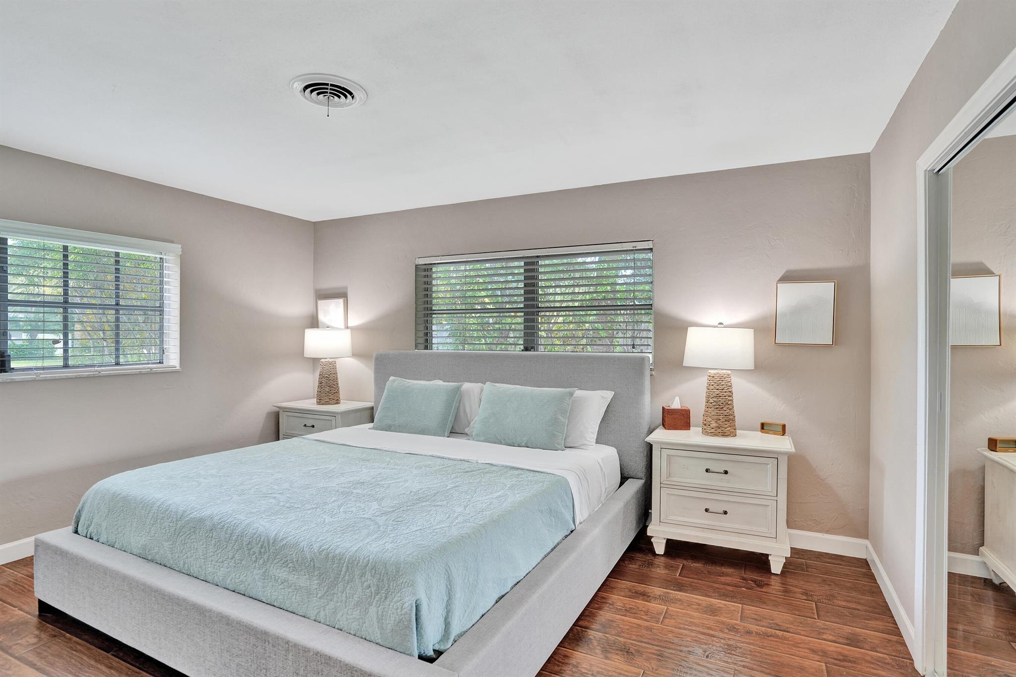 THE COVE - Residential