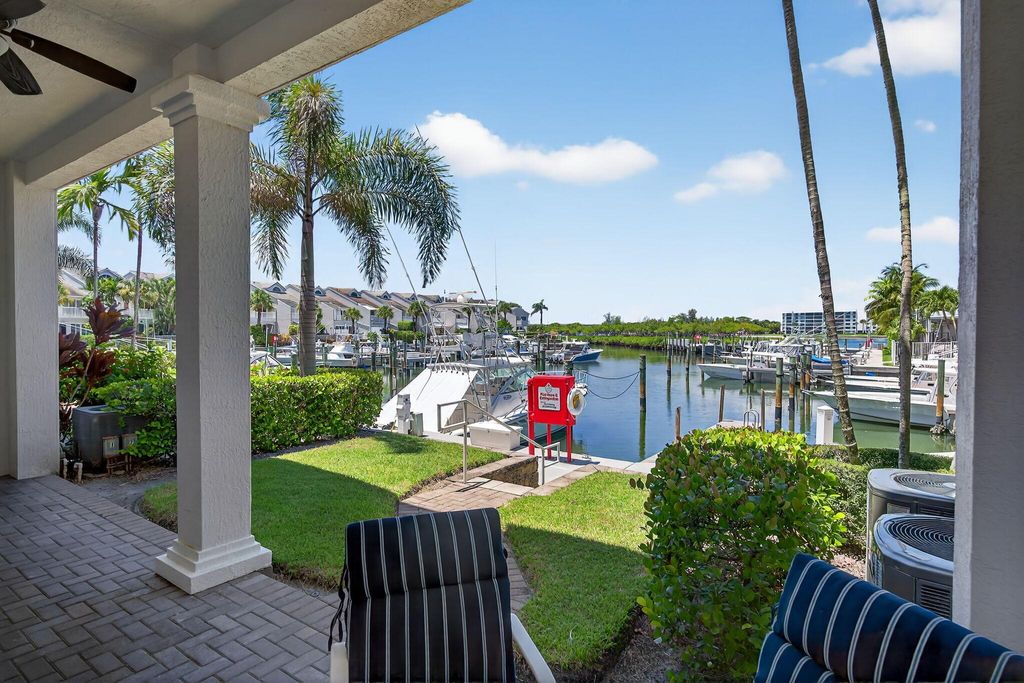 Photo of 1000 N Us Highway 1 #816, Jupiter, FL 33477 (MLS # R11117675)