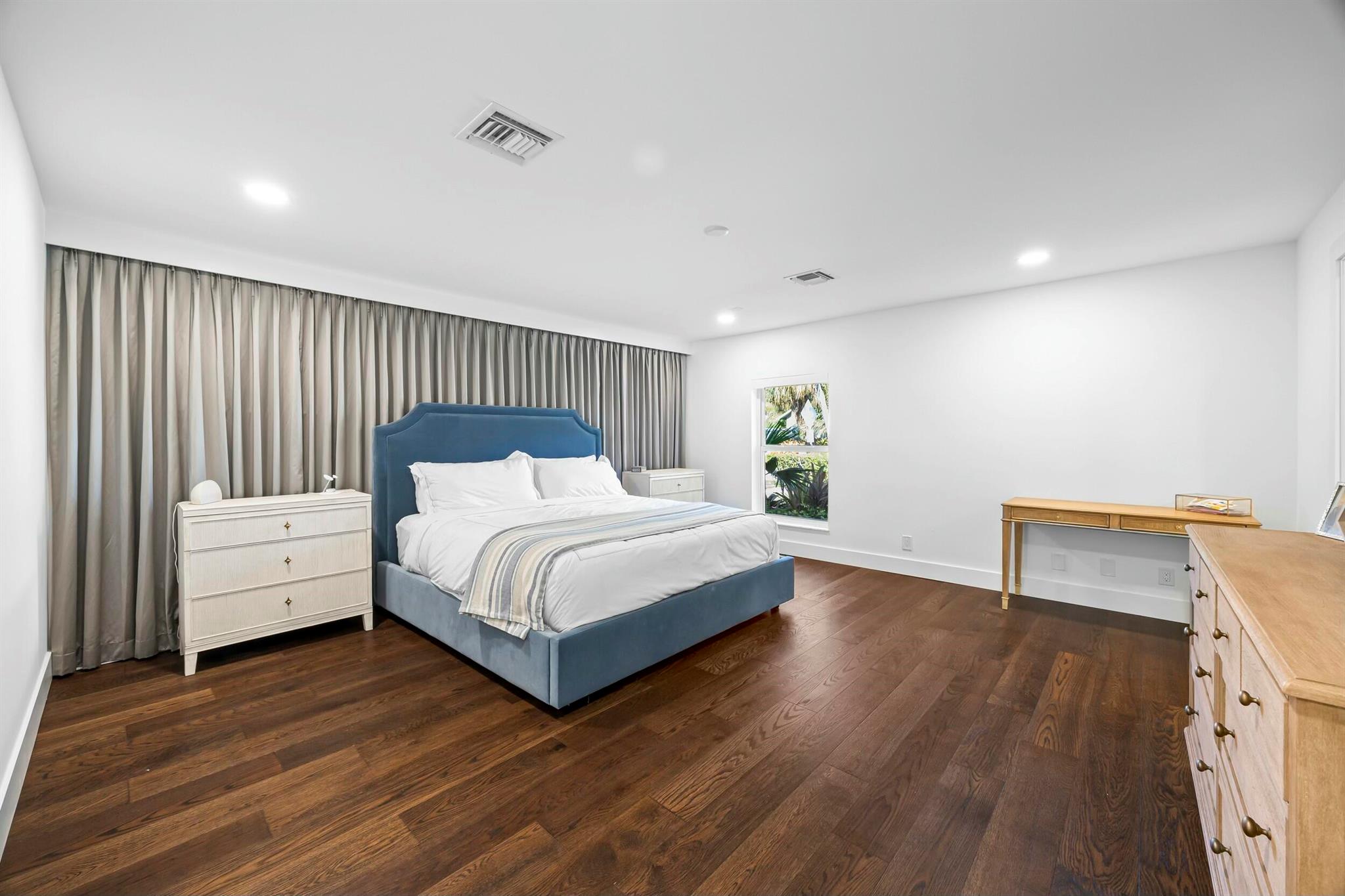 Yacht Club Estates - Residential