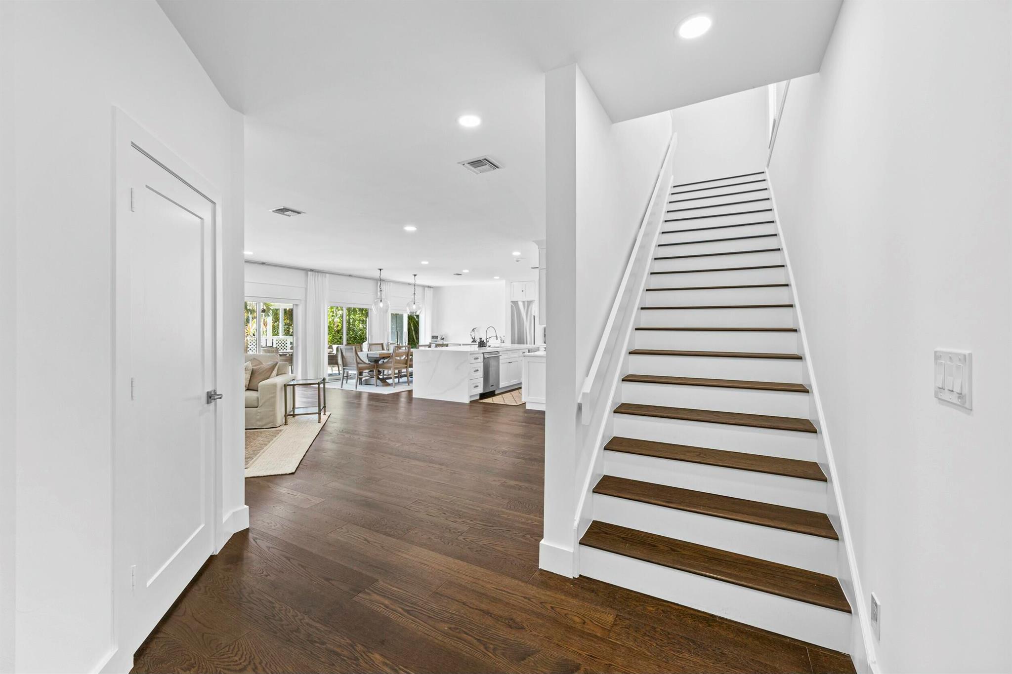 Yacht Club Estates - Residential