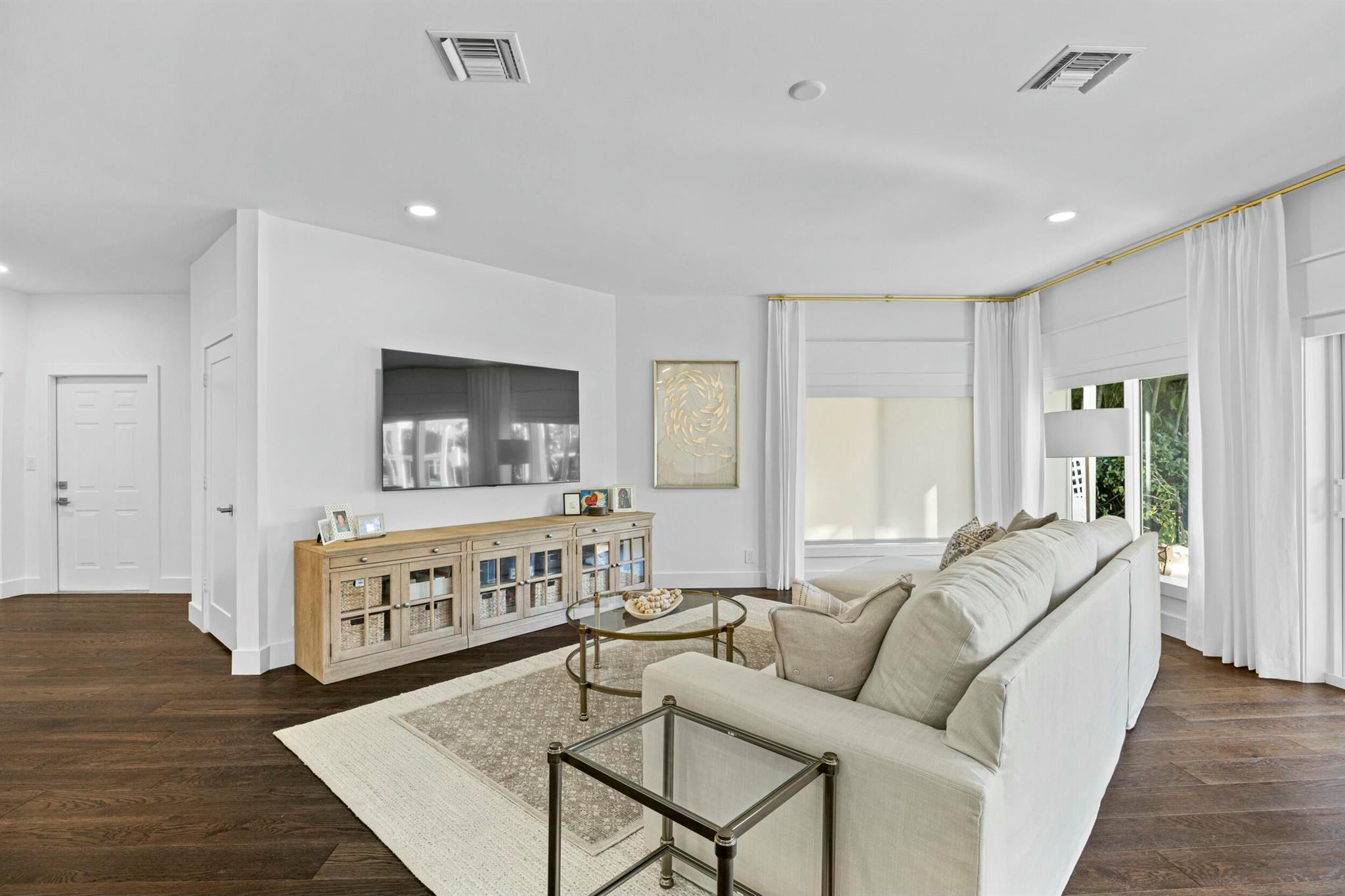Yacht Club Estates - Residential