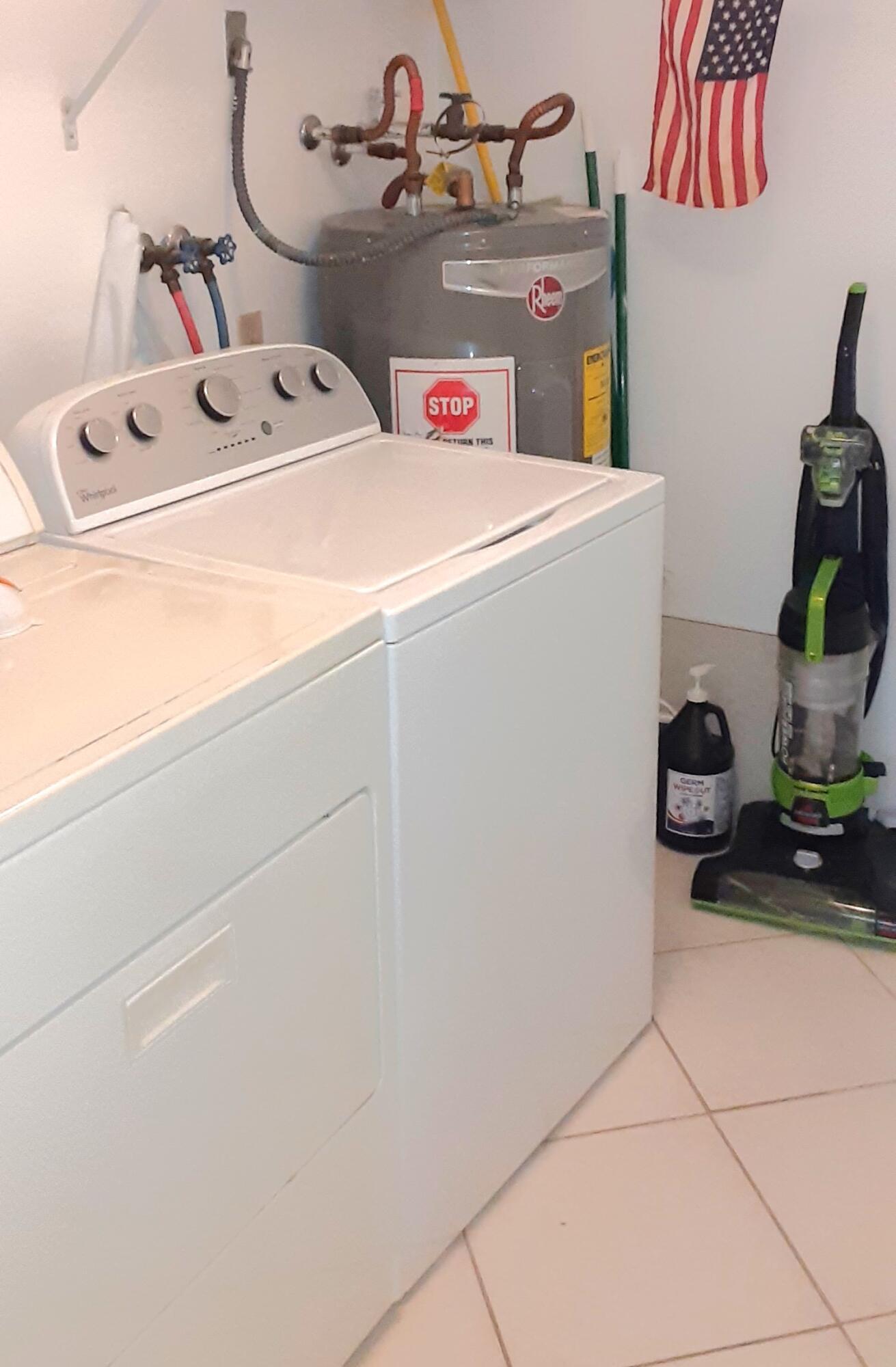 LAVERS DELRAY RACQUET CLUB CONDO - Residential Lease