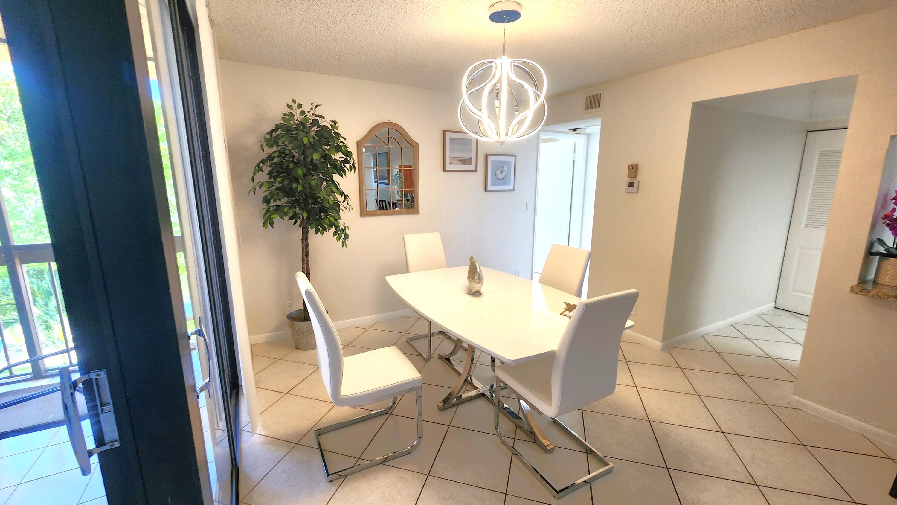 LAVERS DELRAY RACQUET CLUB CONDO - Residential Lease