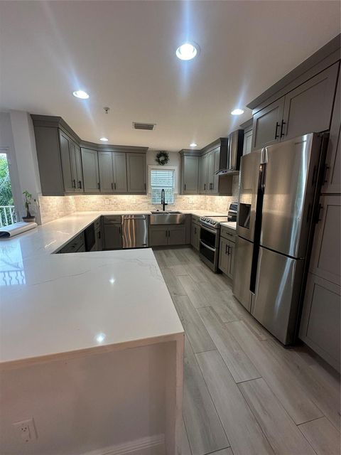 445 NE 1st St Pompano Beach FL 33060