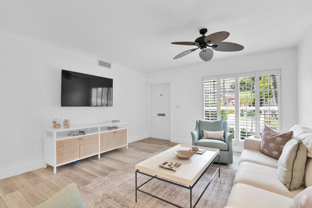 Photo of 770 E Camino Real #0030, Boca Raton, FL 33432 (MLS # B26016642)