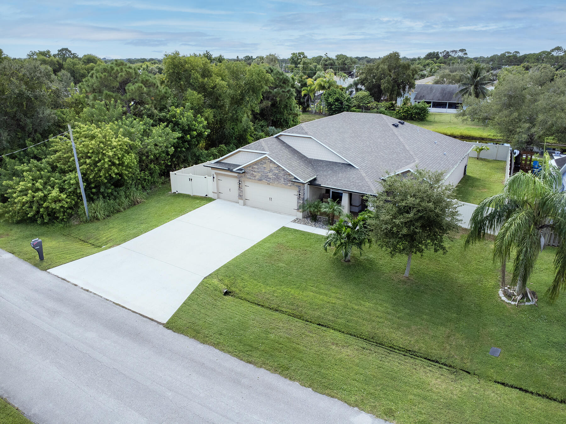 PORT ST LUCIE SECTION 40 - Residential