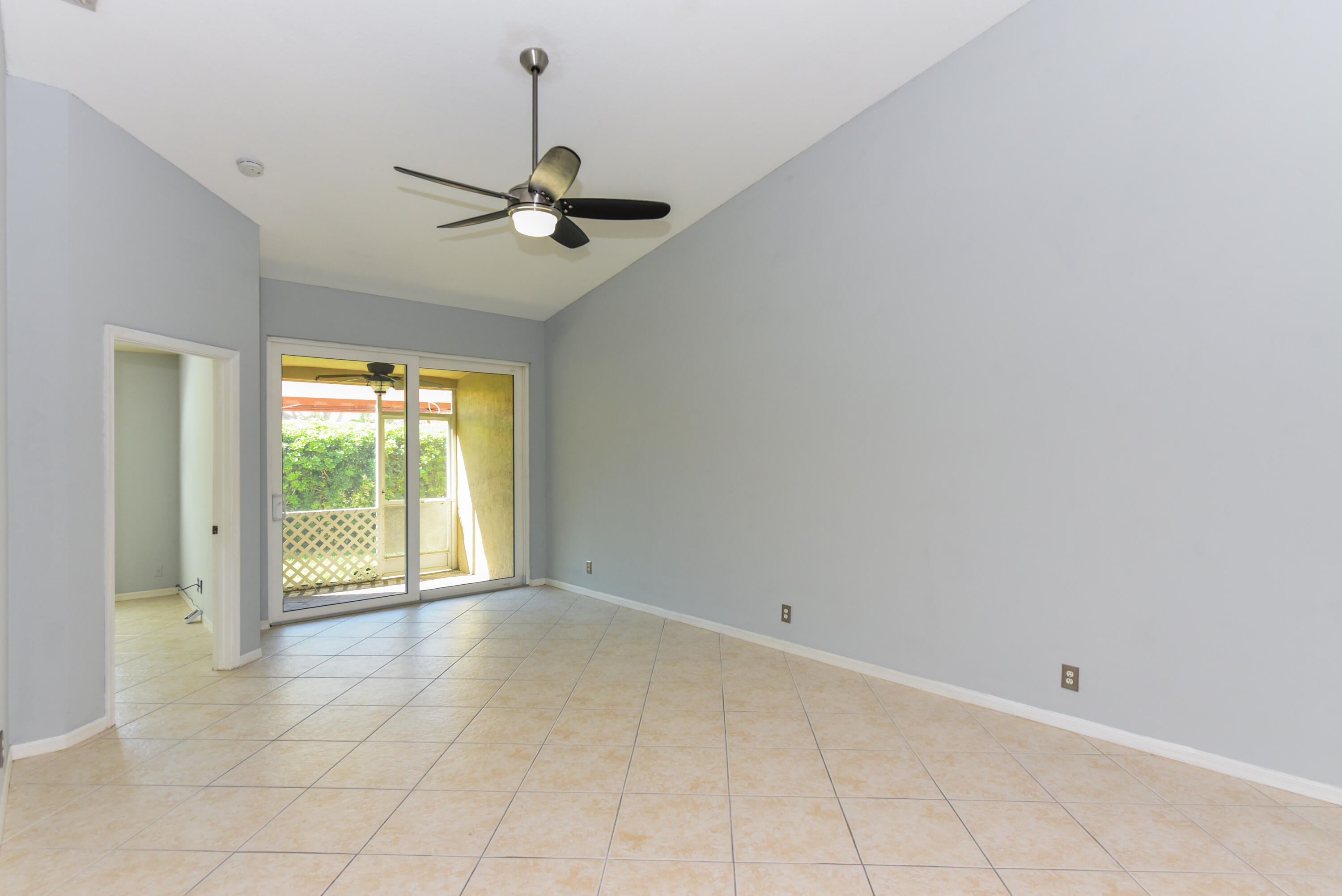 BOYNTON OASIS CONDO - Residential