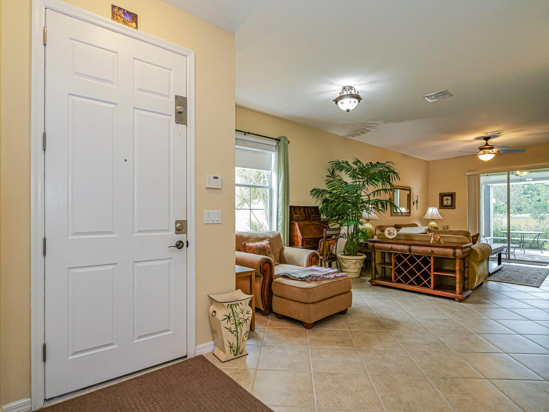 6325 Oxford Circle 101