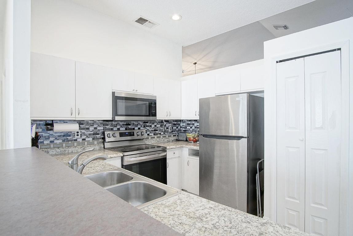 PORT ST LUCIE SECTION 35 - Residential