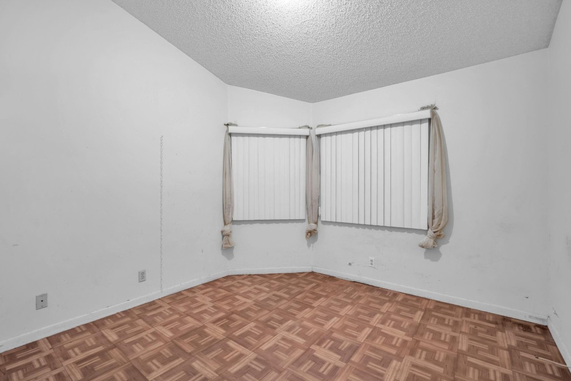 HUNTER GREEN - Residential