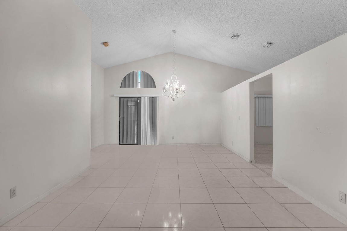 HUNTER GREEN - Residential