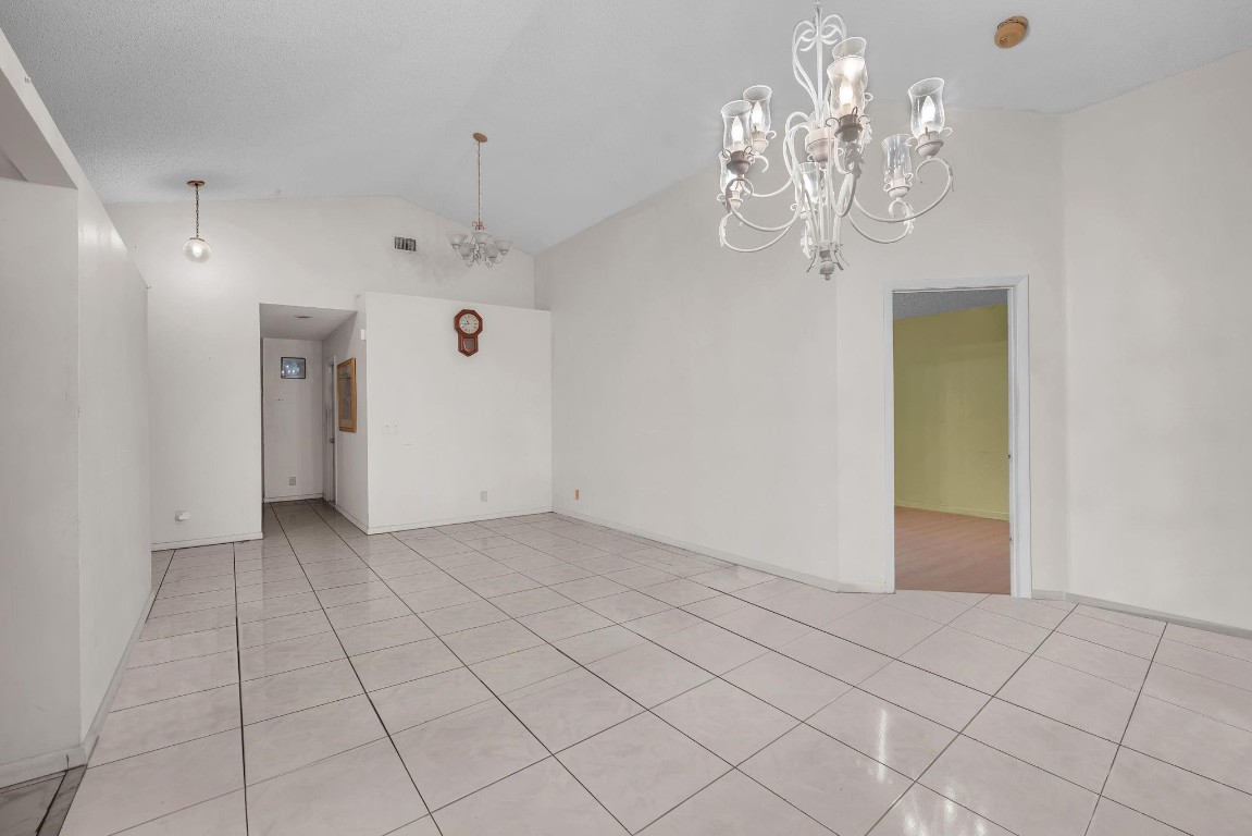 HUNTER GREEN - Residential