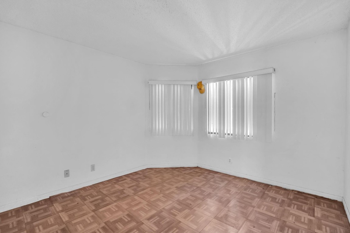 HUNTER GREEN - Residential