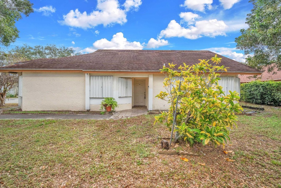 HUNTER GREEN - Residential