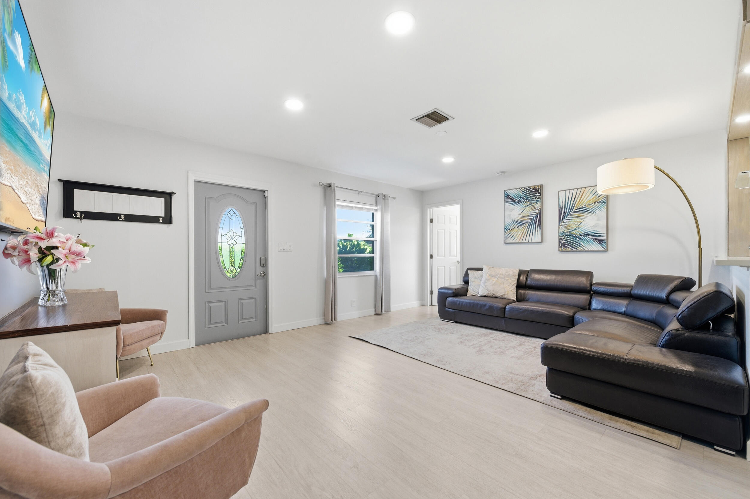 SANDALFOOT COVE SEC 4 - Residential