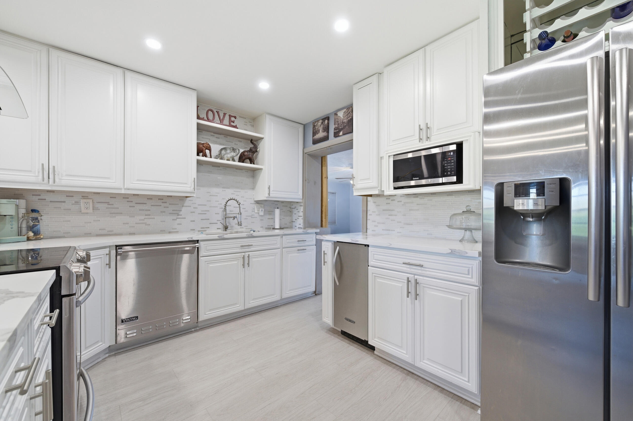 SANDALFOOT COVE SEC 4 - Residential