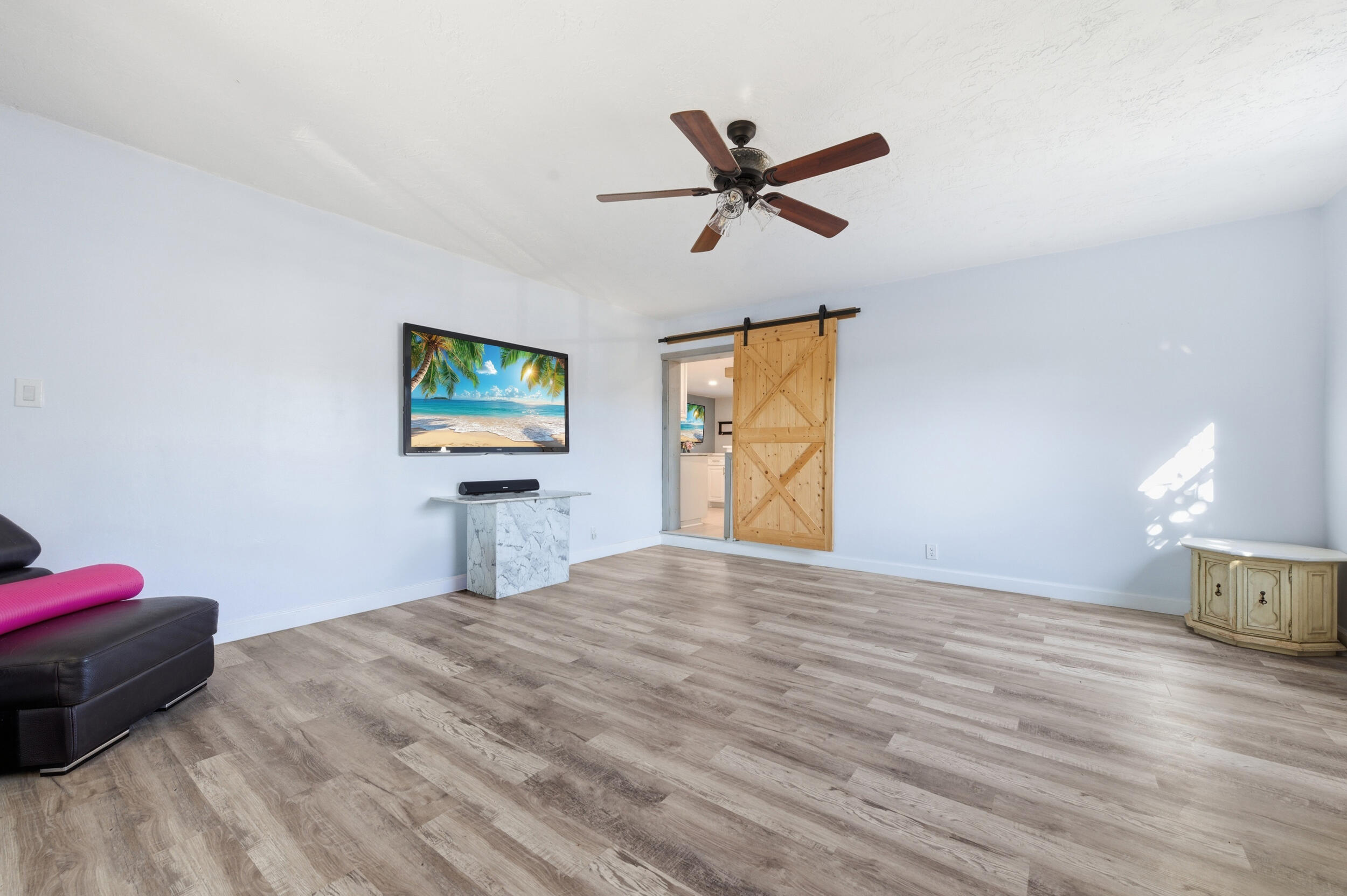 SANDALFOOT COVE SEC 4 - Residential